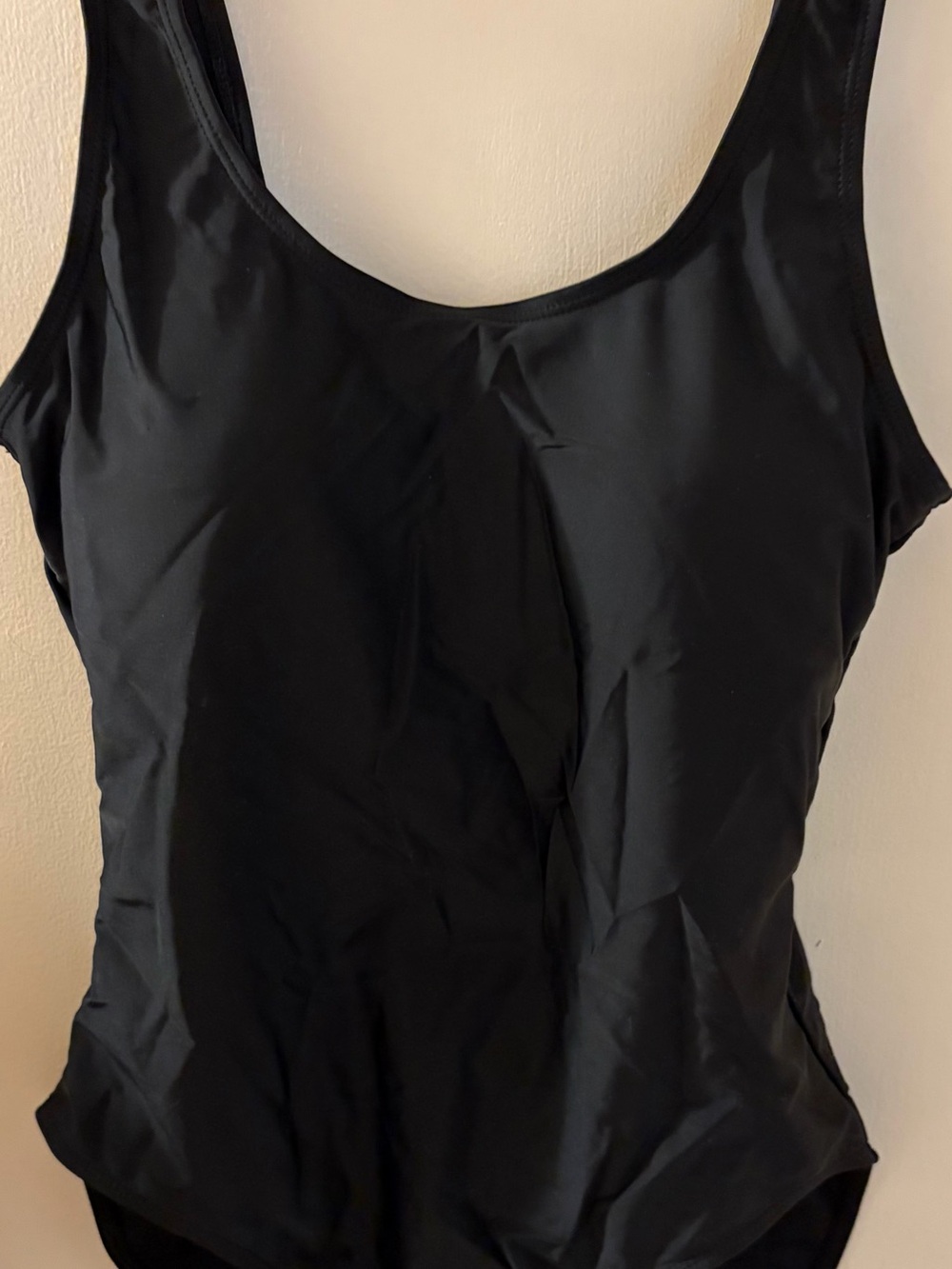 NWT Nicole Miller Black One-Piece Scoop Neck Swimsuit size medium